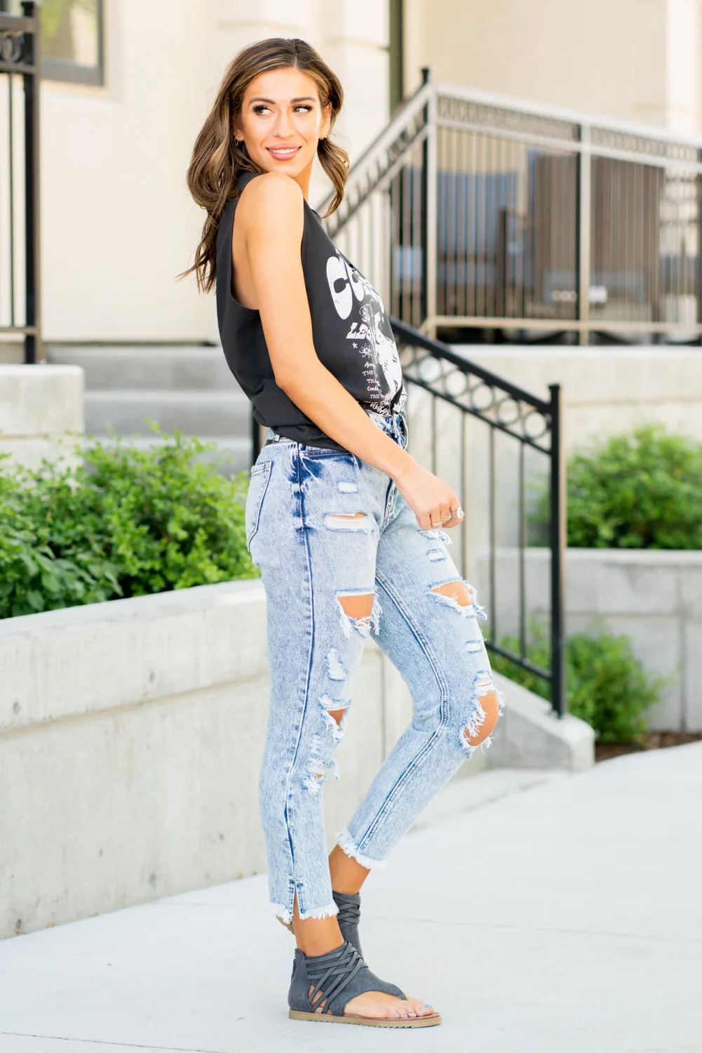 Amy High Rise Mom Fit
