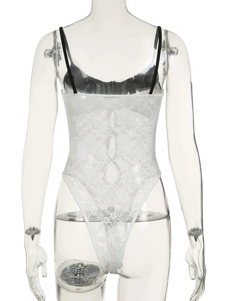 Verführerische Lack-Patchwork-Spitzen-Bodysuit im Slim-Fit-Stil