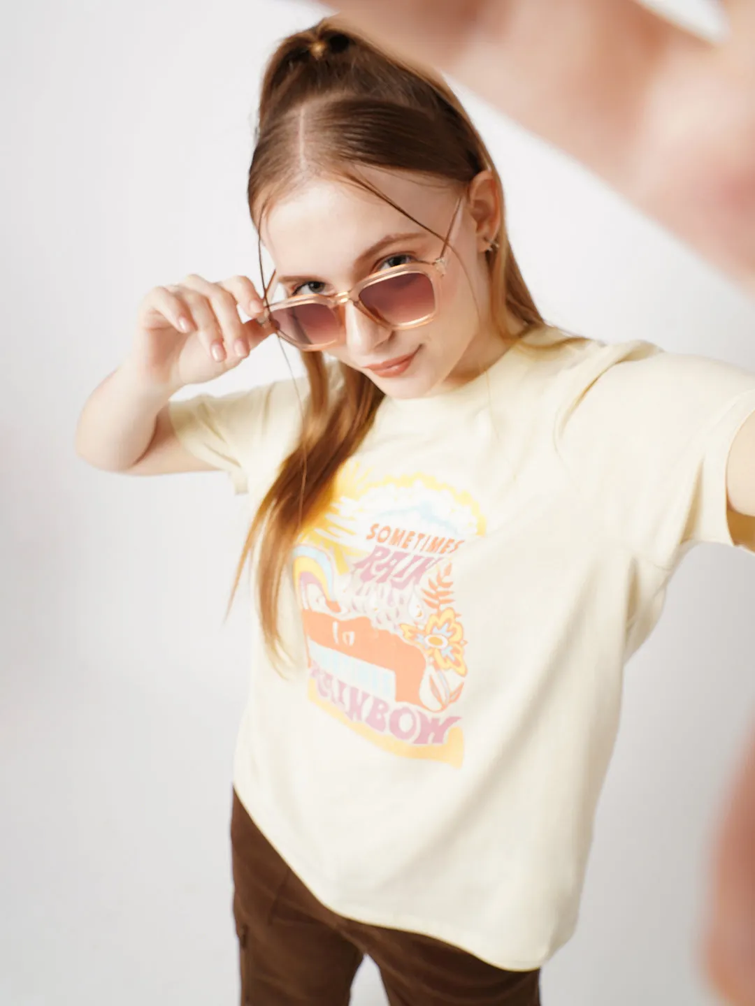 Women Slim Fit Cloud Cream Boxy Chest Print T-Shirt